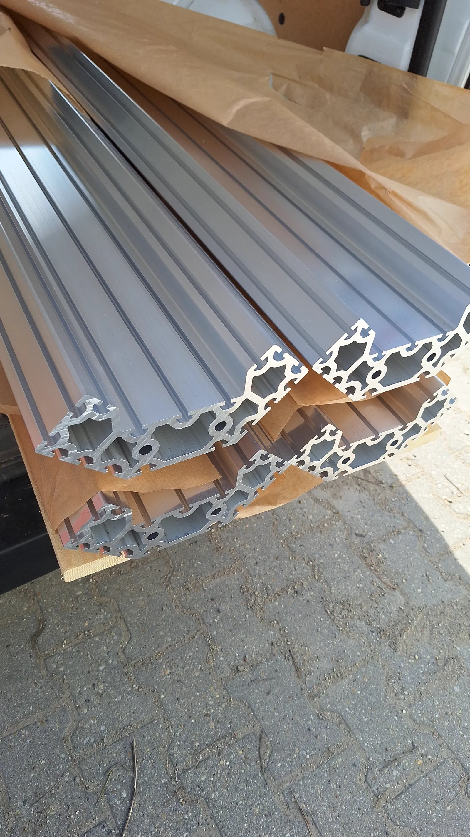 NEXOS.Protec NX230 Aluminiumprofil — Querschnitt und T-Nut-Geometrie